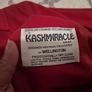 Kashmiracle Red Coat